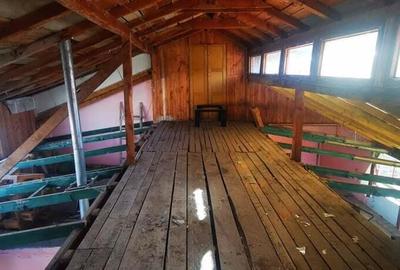 100 EURO mp apartament 100mp cu mansarda 50mp terase 40 mp curte 300mp negociabil - 12