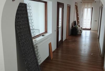 Casă cu 4 camere în Buciumeni - 2