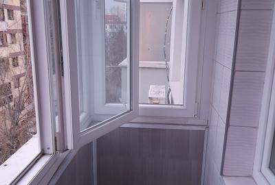 Apartament cu 3 camere decomandat în Dristor - 5