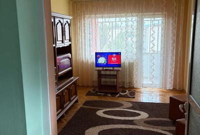 Inchiriez apartament 3 camere - 3