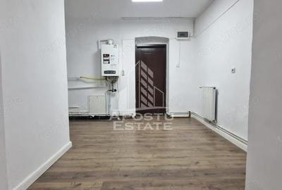 Spațiu comercial, de 80 mp, în Banu Mărăcine - 1