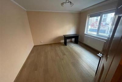 Apartament 3 camere in vila Timpuri Noi - 6