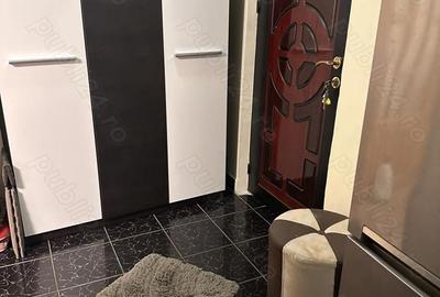 Apartament cu 3 camere semidecomandat în Central - 3
