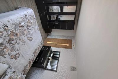Apartament cu 3 camere decomandat în Central - 4