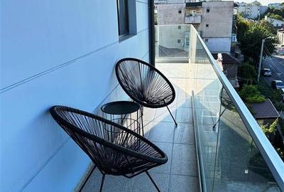 Apartament cu 2 camere decomandat, mobilat în P-ța Mihai Viteazu - 12