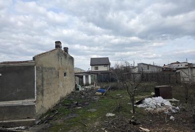 Teren de 1000 mp, în Central - 5
