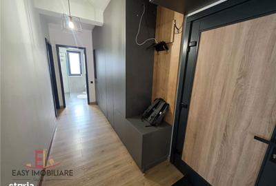 Apartament cu 3 camere în Central - 2