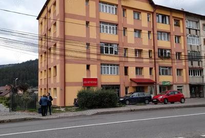 Apartament cu 3 camere semidecomandat în Ultracentral - 2