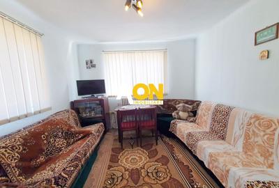 Casă individuală cu 2 camere cu Canalizare în Central - 3