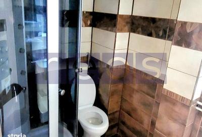 Spațiu comercial, de 80 mp, în Decebal - 3