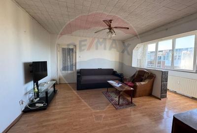 Apartament cu 2 camere zona Lebada - 3