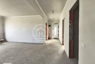 Casă cu 4 camere decomandat în Sântandrei - 12