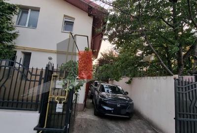 DUPLEX de vanzare 5 camere Giulesti - 30