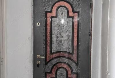 Apartament cu 4 camere decomandat în Central - 9