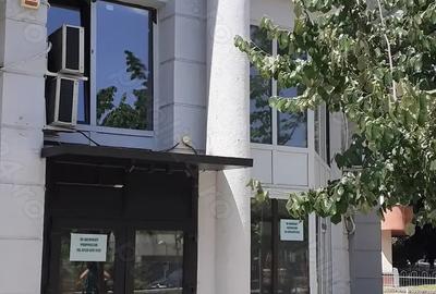 Proprietar, inchiriez spa?iu comercial pe Decebal. - 3