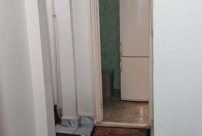 Vand apartament 3 camere zona Stomatologie, etaj 1 - 1