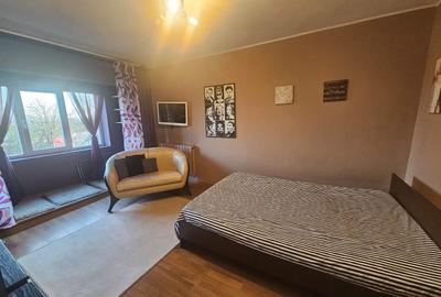 Apartament 1 camera zona Lunei - decomandat etaj 2 !! - 1