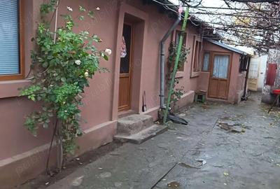 Casă în Micro 5 - 6