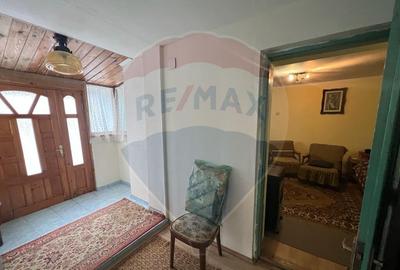 Casa /3 camere Calimanesti - 5