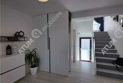 Casă cu 4 camere cu Canalizare în Șelimbăr - 13