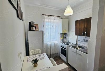 Garsonieră decomandată în Central - 1