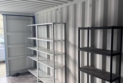 Spațiu comercial, în Rudicica - 2