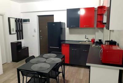 Apartament cu 2 camere semidecomandat, mobilat în Mamaia-Sat