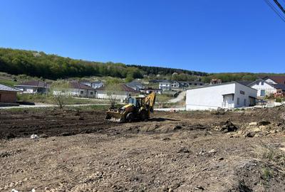 Teren de 1000 mp, în Central - 1