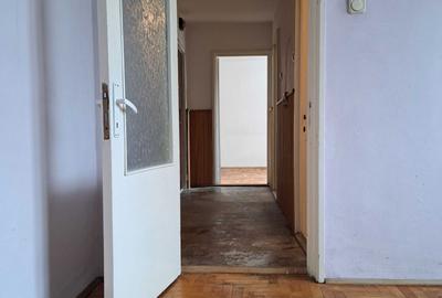Apartament cu 2 camere decomandat în Dărmănești - 4