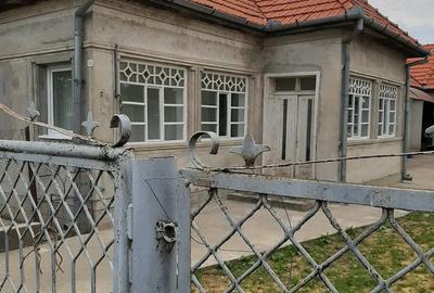 Casă cu 3 camere cu Teren 1645 Mp în Central - 3