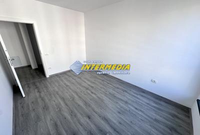 Apartament cu 3 camere, mobilat în Central - 3