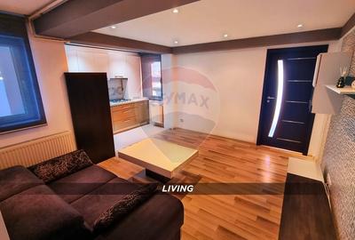 Apartament cu 2 camere semidecomandat, mobilat în Republicii - 3