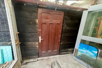 Casa de vanzare, curte comuna, zona Cal. Clujului - 10