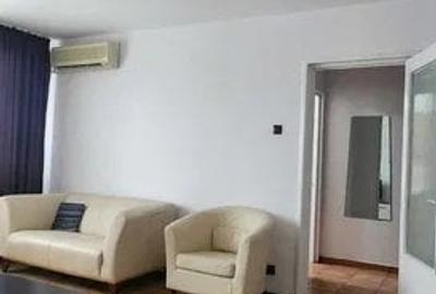 Apartament 2 camere semidecomandat Teiul Doamnei