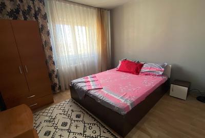 Apartament la 10 minute de UMF , 2 camere decomandate , et 3 din 4 - 2