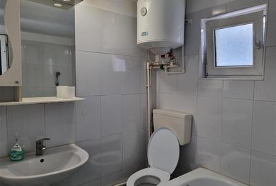 Garsonieră decomandată în 9 Mai - 2