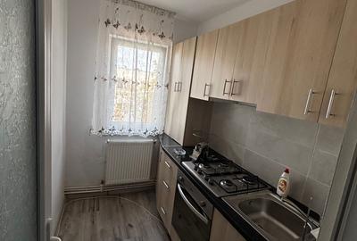 Apartament cu 2 camere decomandat în Central - 4