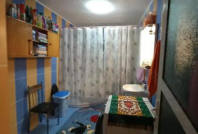 Valul lui Traian casa P+M + pod construc?ie BCA construc?ie 2007 suprafa?a totala 300 m toate utilit Valul lui Traian casa P+M + pod construc?ie BCA construc?ie 2007 suprafa?a totala 300 m toate utilit - 6