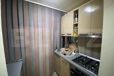 Apartament cu 3 camere semidecomandat, mobilat în Cornitoiu - 9