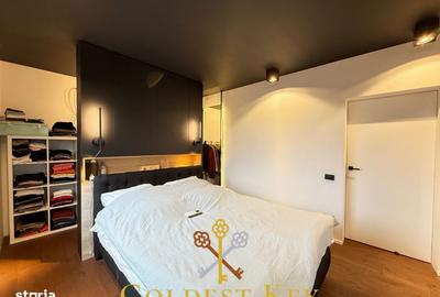 Casă cu 4 camere decomandat în Central