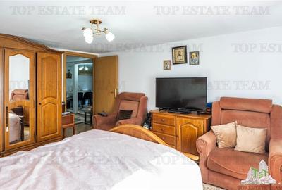 Casă individuală cu 9 camere cu Canalizare în Vatra Luminoasă - 18