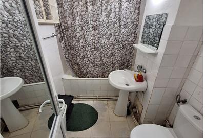 Cel mai cautat etaj, 2 camere, decomandat, zona Banca Na?ionala!CE13 - 7