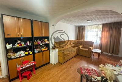 Casă individuală cu 5 camere cu Canalizare în Blejoi - 9