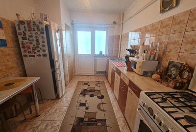 Apartament cu 2 camere decomandat în Obor - 2
