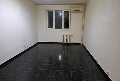 Nicolae Grigorescu, 5 minute metrou, parc IOR, in spatele pietii, strada  Minis, - 3