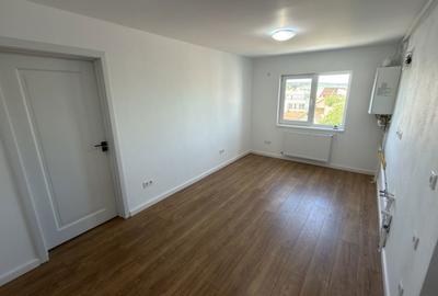 Apartament cu 2 camere decomandat în Central - 1