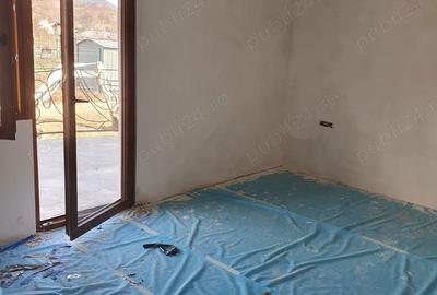 Casă cu 4 camere cu Teren 6000 Mp în Tăuții-Măgherăuș - 2