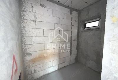 Casă cu 5 camere cu Teren 1800 Mp în Stremț - 11