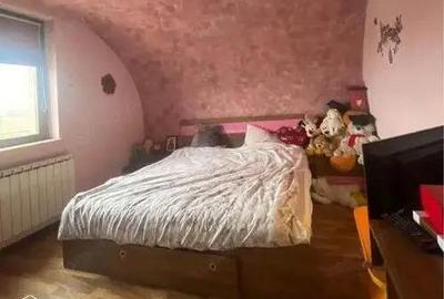 Casă cu 5 camere cu Teren 601 Mp în Chișoda - 4