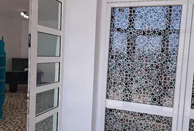Spațiu comercial, de 90 mp, în Port - 1